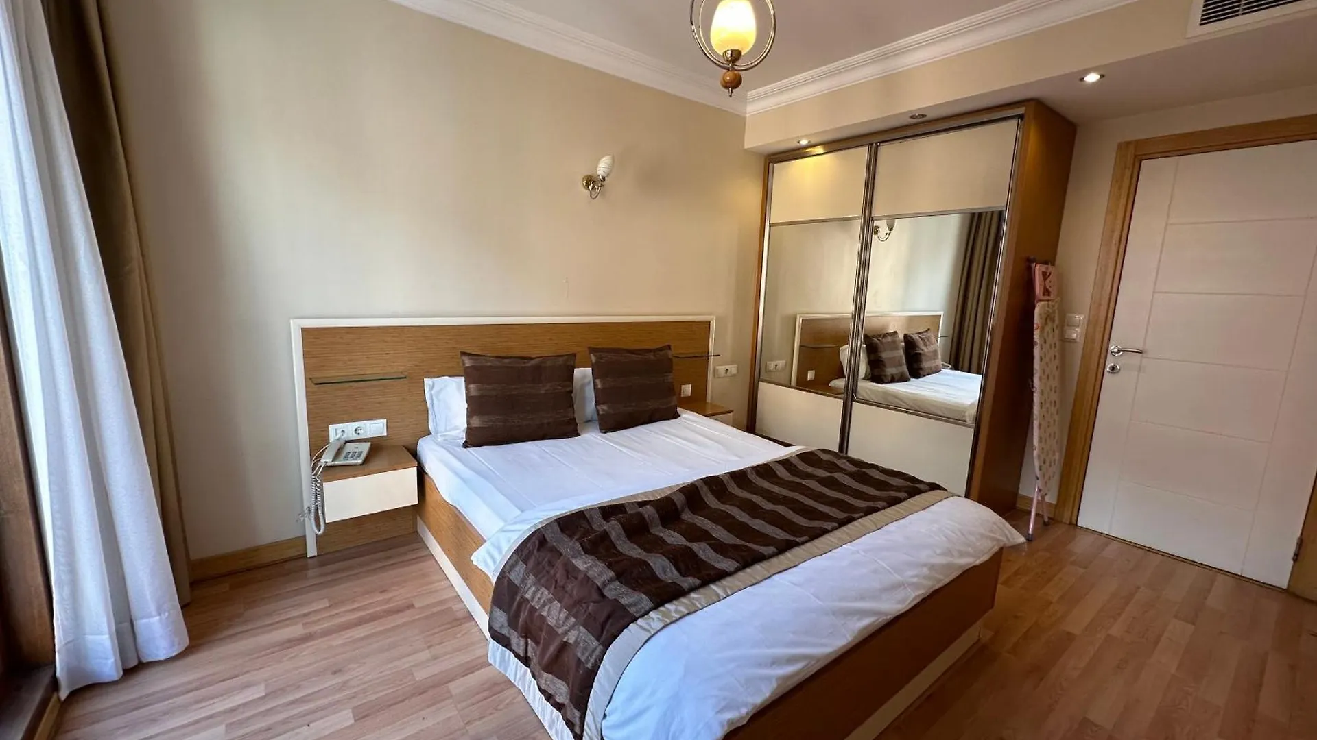 Homelike Residence Istanbul 2*,